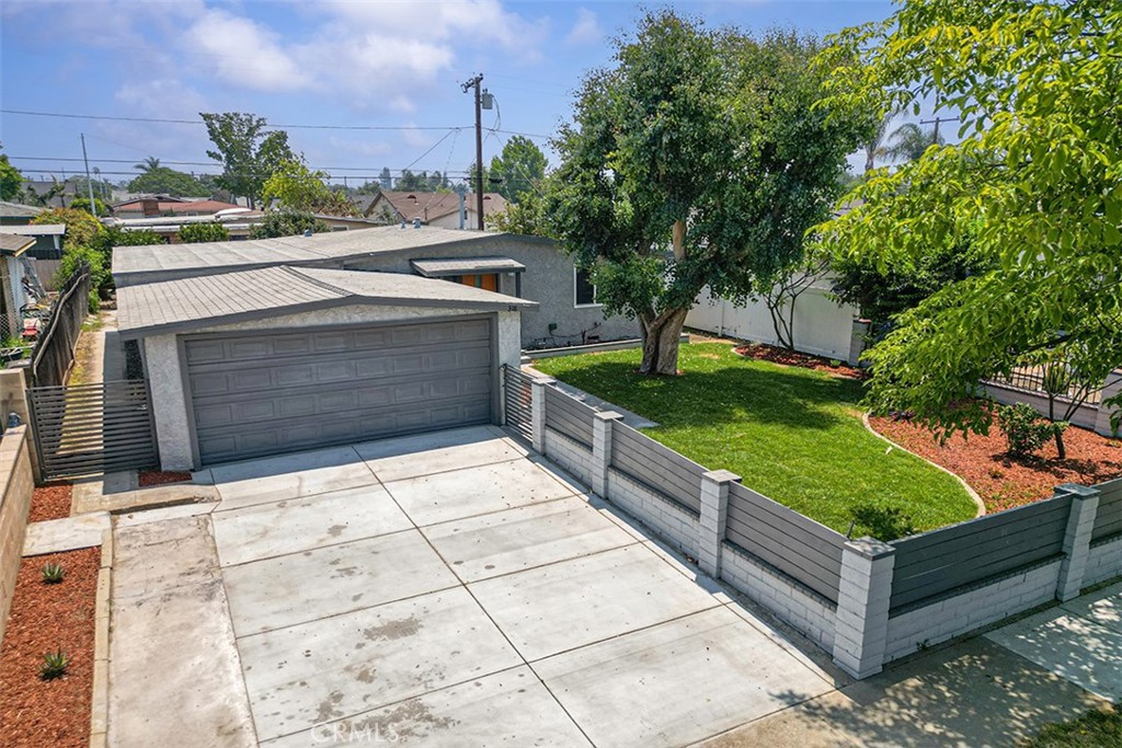 318 S Enid Avenue