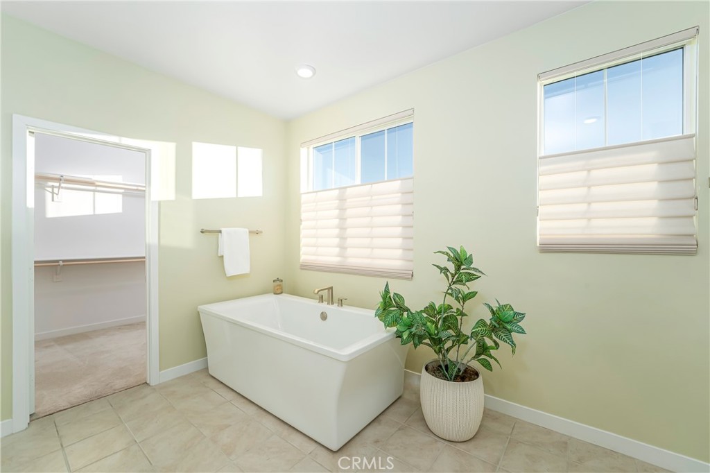 Caspian at The Farm - Residential