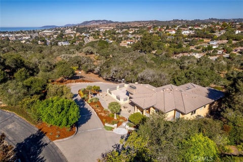 Photo of 539 Palos Secos, Arroyo Grande, CA 93420 (MLS # SC26152767)