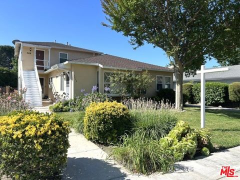 Photo of 2514 W Chandler Boulevard, Burbank, CA 91505 (MLS # 26835545)