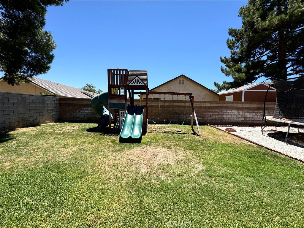 1308 W Avenue H8