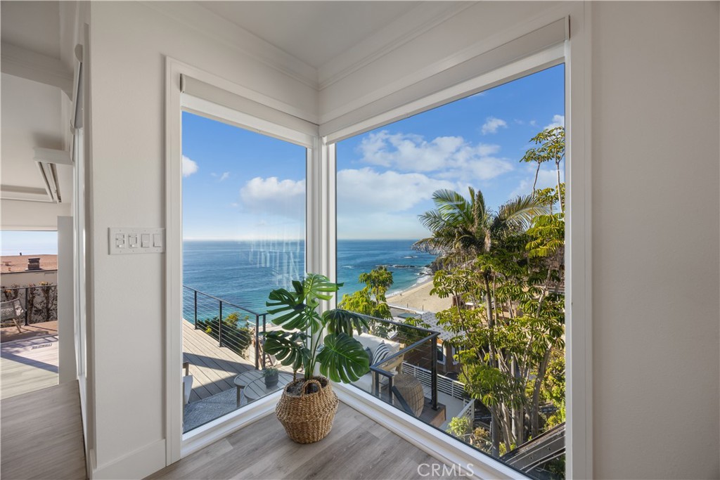 32015 Point Place, Laguna Beach CA 92651 - Photo 9