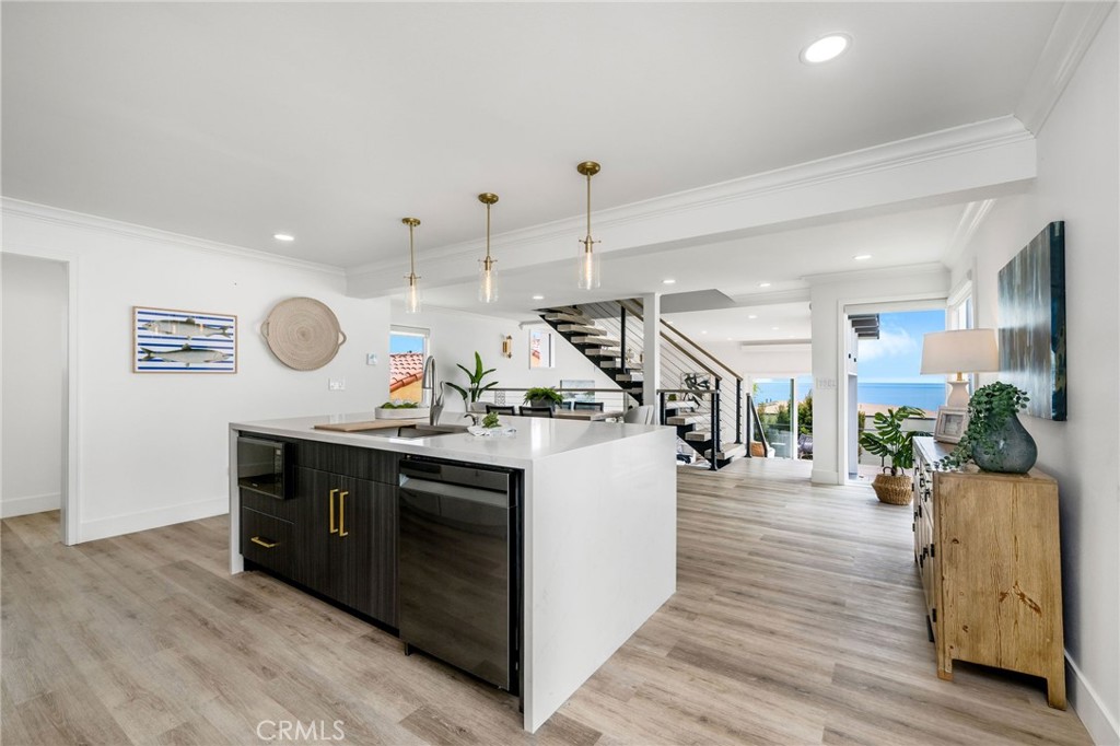 32015 Point Place, Laguna Beach CA 92651 - Photo 14