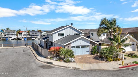 Photo of 2230 Jamestown Lane, Oxnard, CA 93035 (MLS # V1-37697)