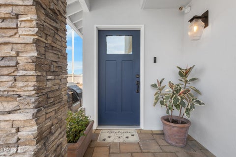Tiny photo for 2230 Jamestown Lane, Oxnard, CA 93035 (MLS # V1-37697)