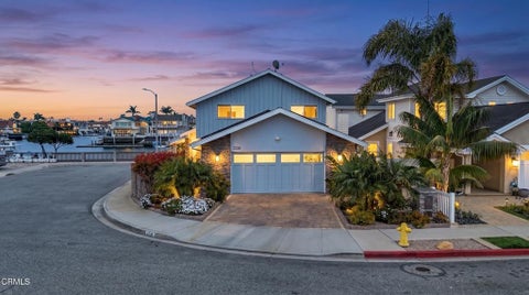 Tiny photo for 2230 Jamestown Lane, Oxnard, CA 93035 (MLS # V1-37697)