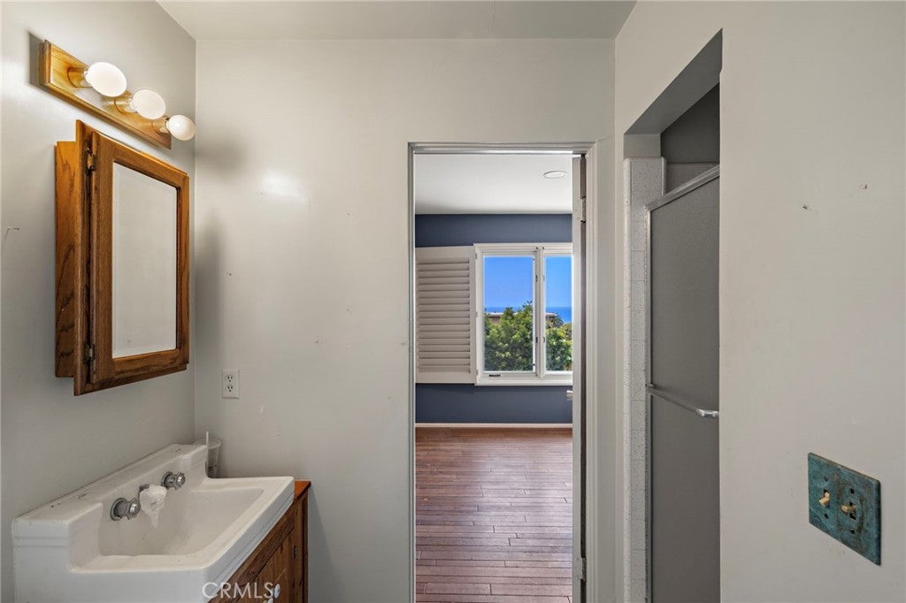 459 Hilledge Drive, Laguna Beach CA 92651 - Photo 19