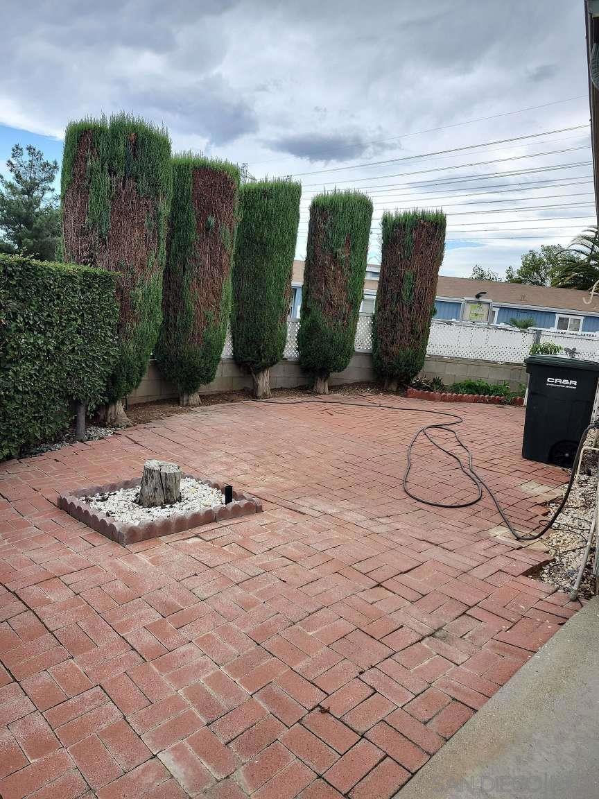 10961 Desert Lawn Dr SPC 26
