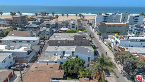 Photo of 34 S Venice Boulevard, Venice, CA 90291 (MLS # 25586025) Photo of 34 S Venice Boulevard, Venice, CA 90291 (MLS # 25586025)