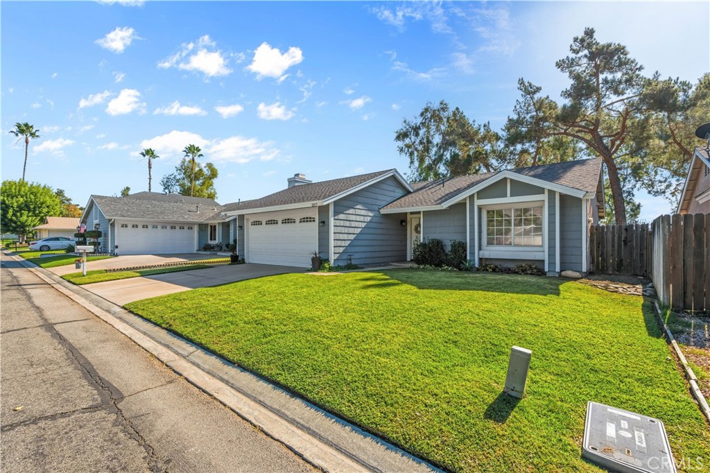 28575 Village Lakes Road