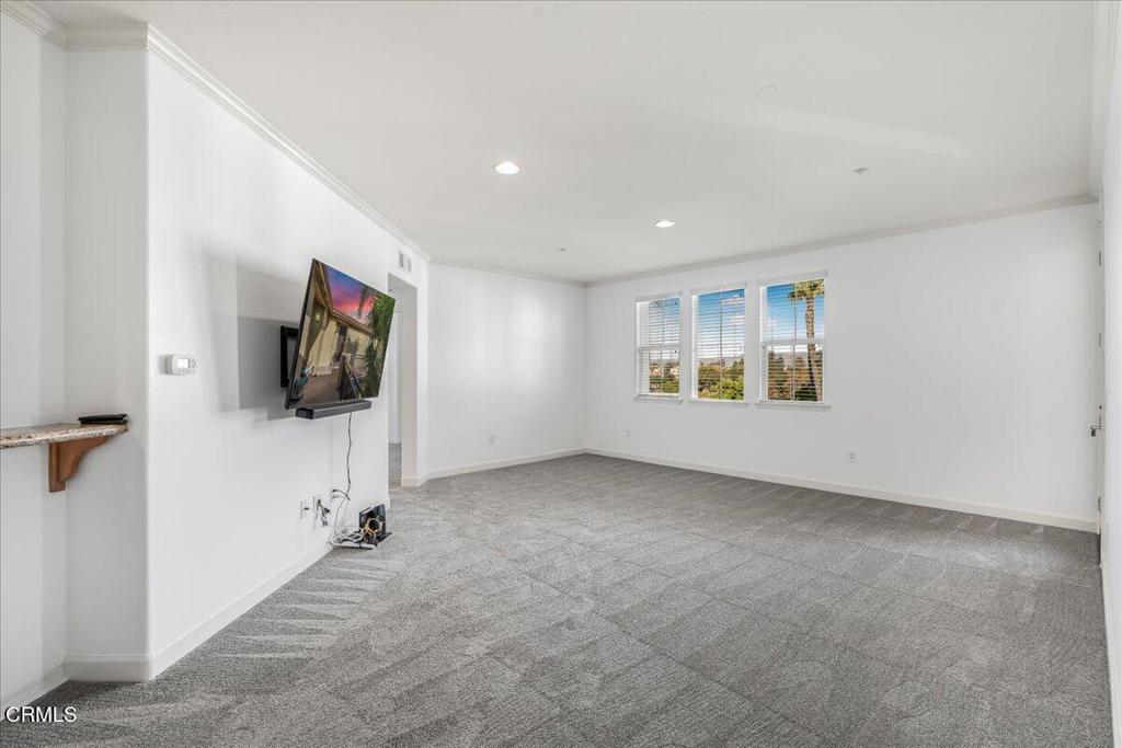 259 Riverdale Court 263