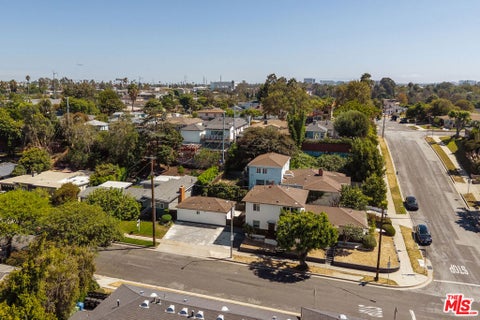 Photo of 7020 Ramsgate Avenue, Los Angeles, CA 90045 (MLS # 26879065)