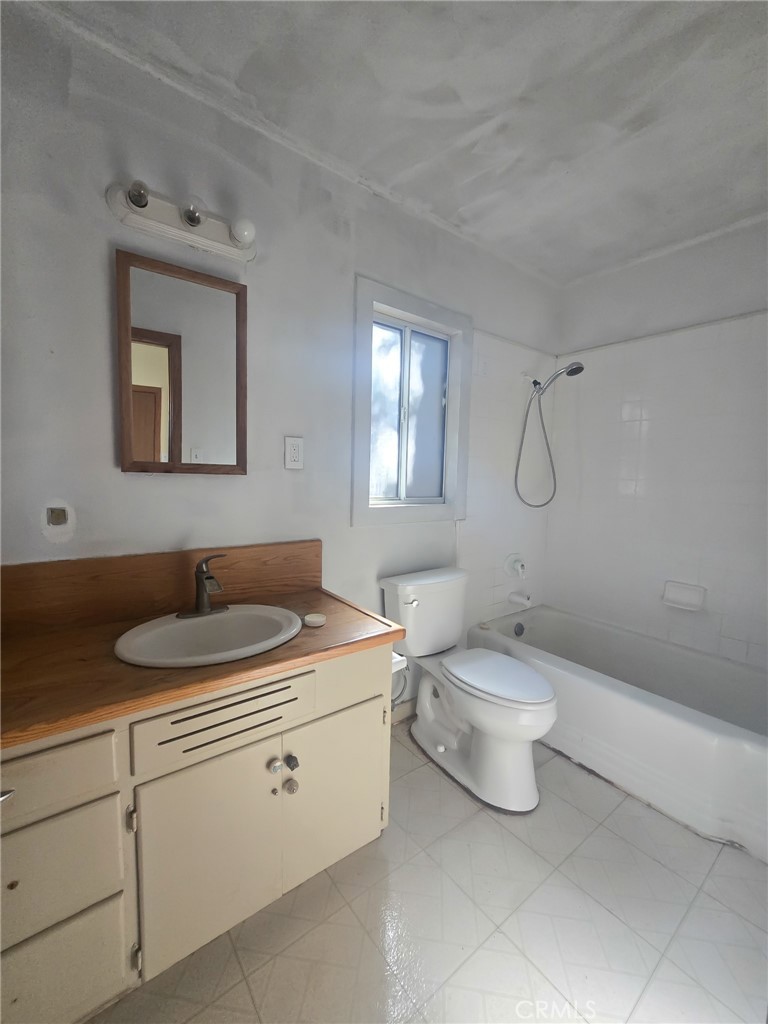 Crestline (CRES) - Residential