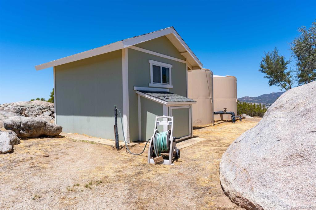 43700 Sunshine Circle