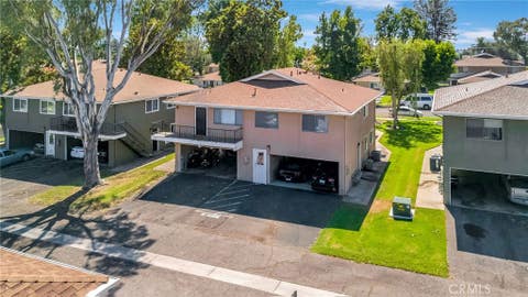 Photo of 128 Stillman Way WAY #4, Upland, CA 91786 (MLS # OC26172256)