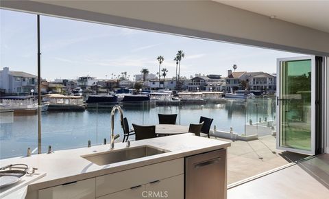 44 Balboa Newport Beach CA 92663
