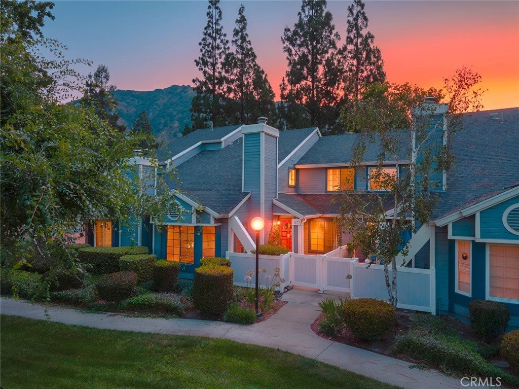 1677 Crystal Canyon Drive
