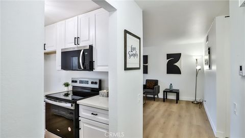 23331 Caminito Basilio 348 Laguna Hills CA 92653