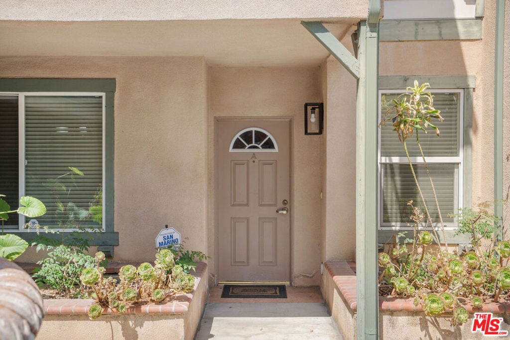 1128 W Duarte Road A