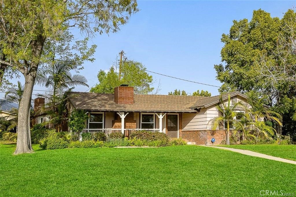 Fully Renovated/Upgraded in 2013 in the most sought after College street area of Arcadia. State of the Art Kitchen with upgraded Stainless Steel Appliances. New Roof, windows, copper plumbing, Insulation, ducting. Hardwood Floors thru out. A small basement for furnaces and storage. Peaceful courtyard with new French doors and large back yard with security gate. A solid home for Enjoyable Living. Must see to Appreciate.