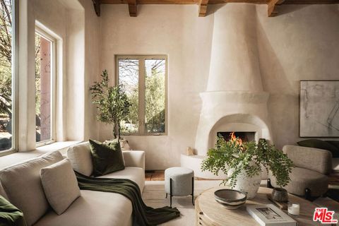 3450 Thacher Road Ojai CA 93023