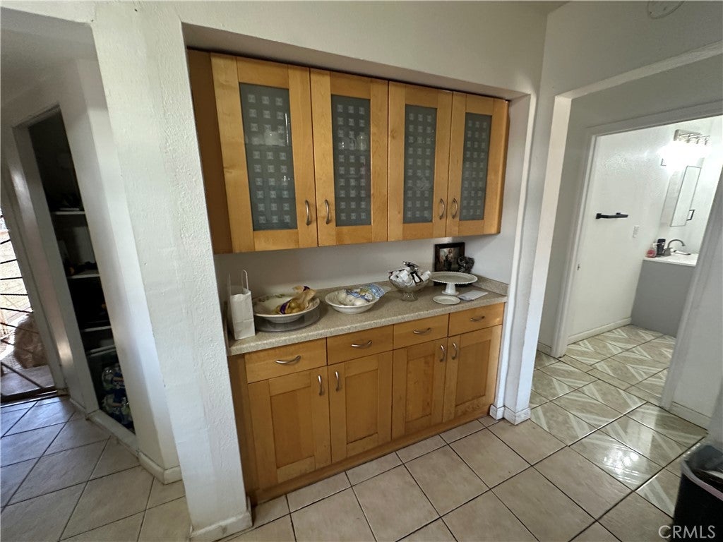 1116 W 78th