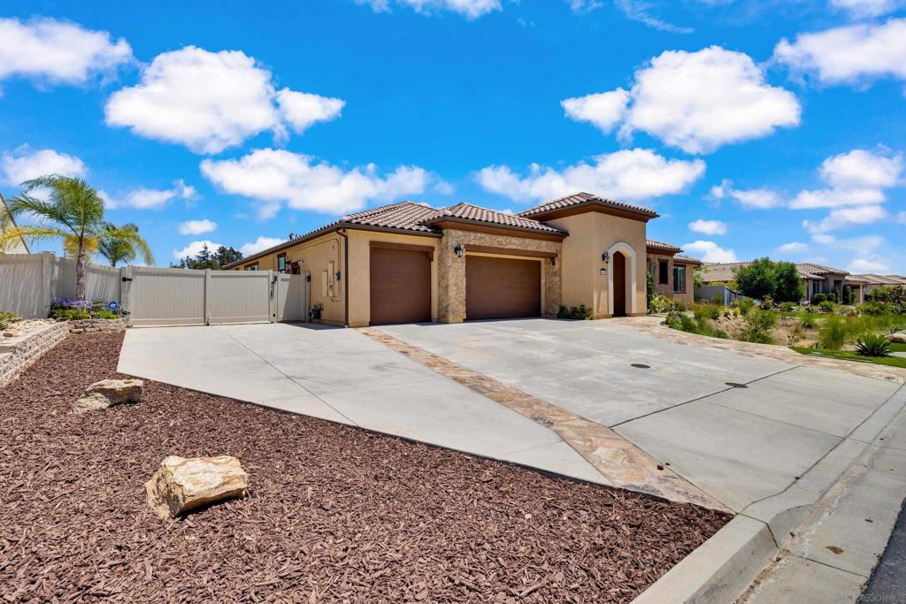 5620 Rancho Del Caballo