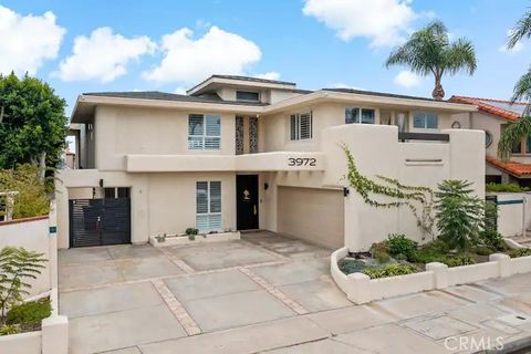 3972 Humboldt Drive Huntington Beach CA 92649