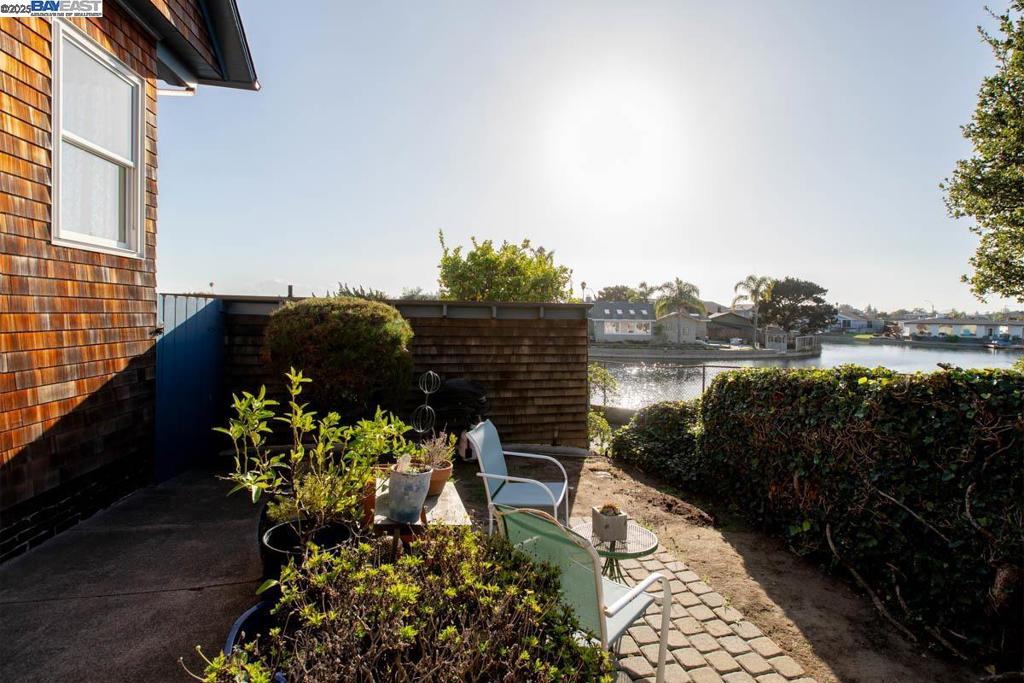 CENTRAL ALAMEDA - Residential Income