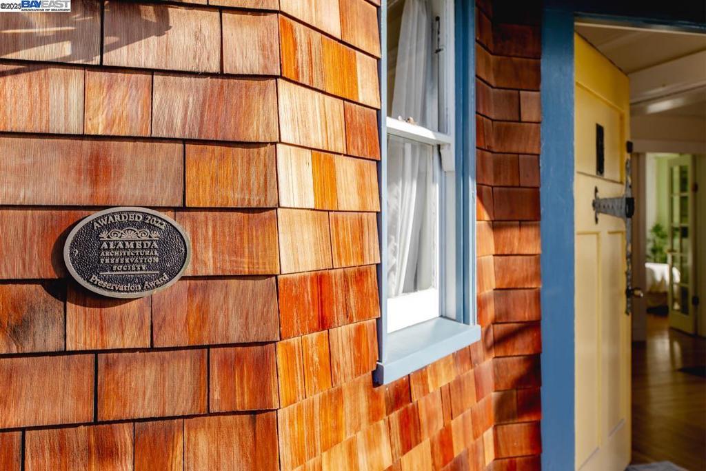 CENTRAL ALAMEDA - Residential Income