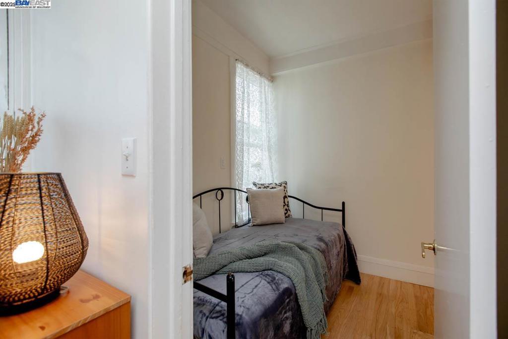 CENTRAL ALAMEDA - Residential Income