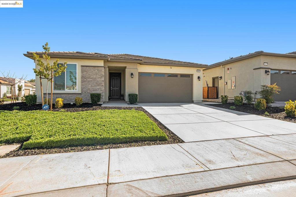Over $50,000 in Upgrades! Why wait for new when your dream home is ready now? This immaculate 2BR/2BA + study on a premium corner lot offers sun-filled living, soft neutral tones, and pristine walls and carpets that feel untouched. Inside, $30K in designer upgrades create a perfect blend of modern elegance and comfort. Outside, your $20K backyard oasis awaits—custom hardscape, lush artificial turf, and professional landscaping ideal for quiet mornings or lively gatherings. Live every day like you’re on vacation with pickleball, bocce, a spool (spa/pool combo), clubhouse, park, and walking paths just steps away. Golf lovers will adore being next to Brentwood Golf Course, and downtown’s dining, shopping, and farmers market are minutes away. This isn’t just a home—it’s a move-in-ready lifestyle. Opportunities like this don’t last—schedule your tour today!