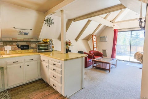 Photo of 1916 Poplar Way, Pine Mountain Club, CA 93222 (MLS # SR26164421)