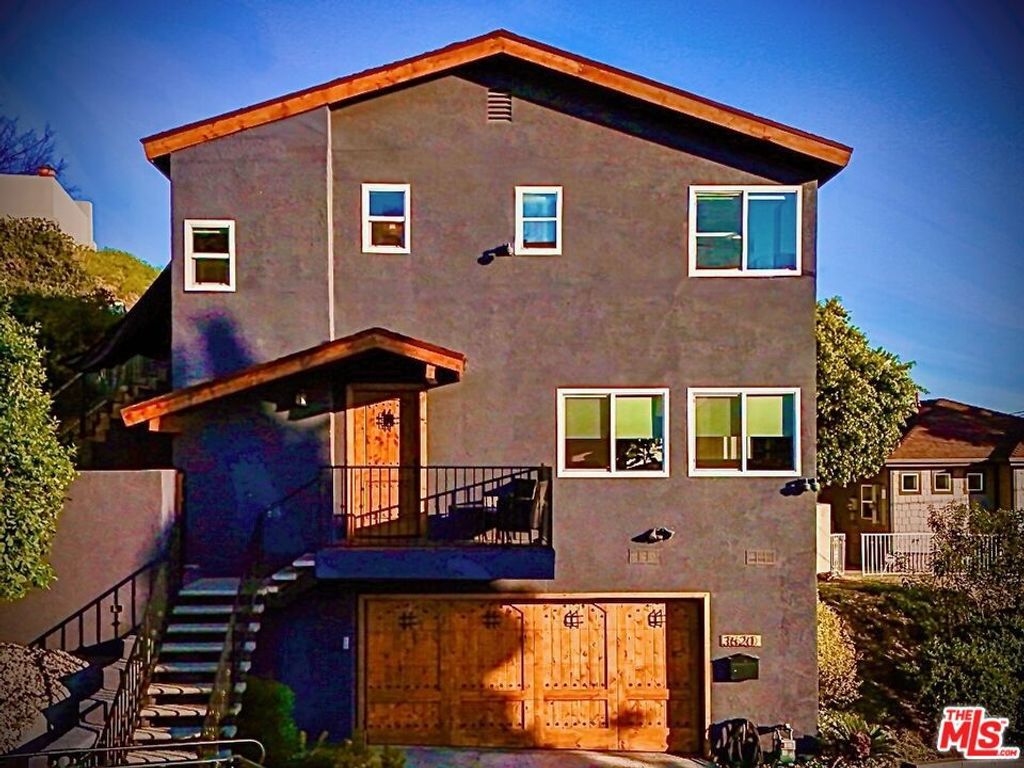 listing image 130721740295562312445