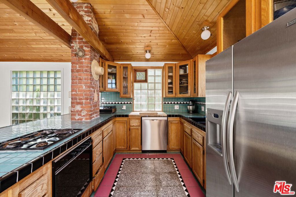 Ocean Park - Residential