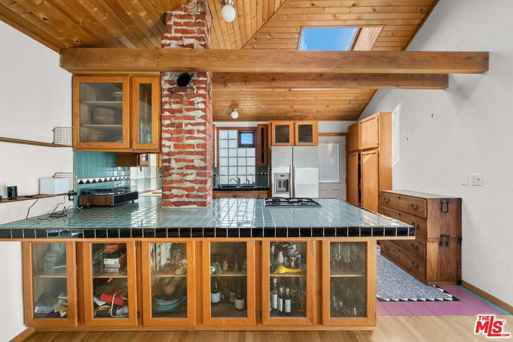 Ocean Park - Residential