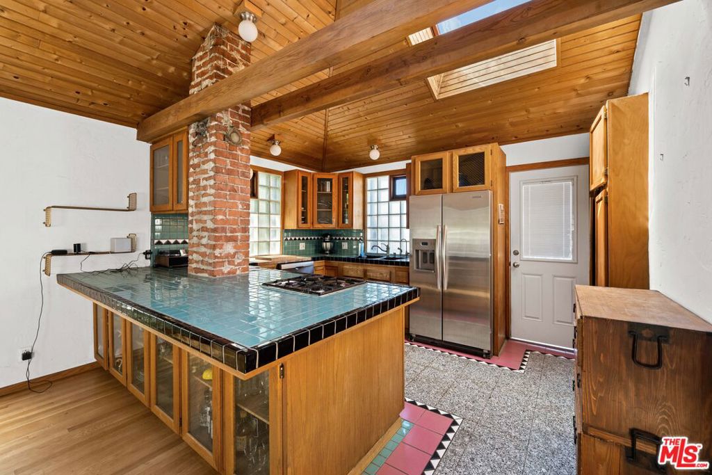 Ocean Park - Residential