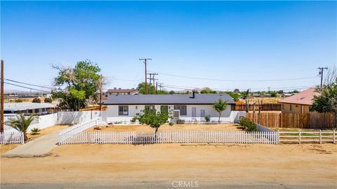 Photo of 8603 S Loop Boulevard, California City, CA 93505 (MLS # SR26087213)