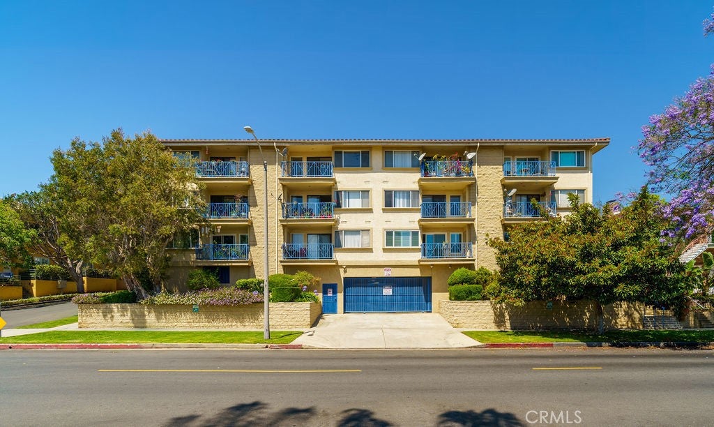 1110 W 10th Street 104, San Pedro CA 90731