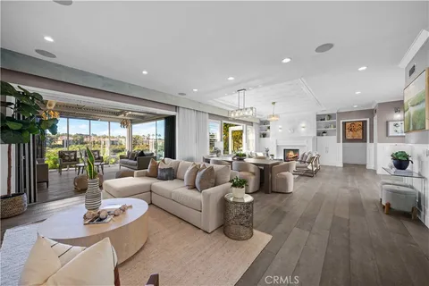 MLS: OC26105389
