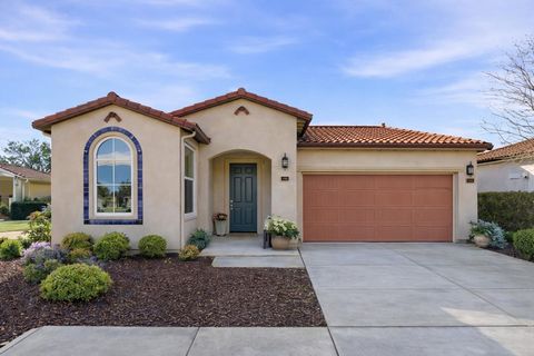 Photo of 600 Falconcrest Way Way, Rio Vista, CA 94571 (MLS # 41120446)