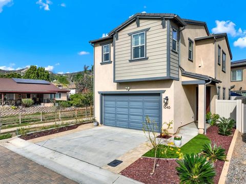 1646 Carol Lee Ln Escondido CA 92026