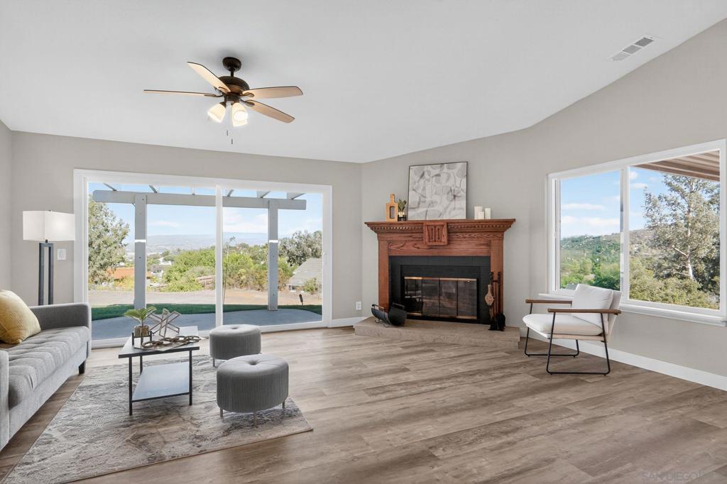 Ramona - Residential