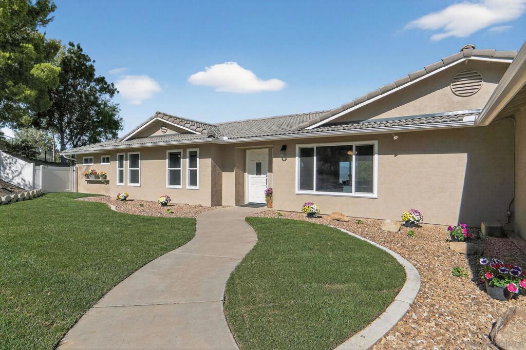Ramona - Residential