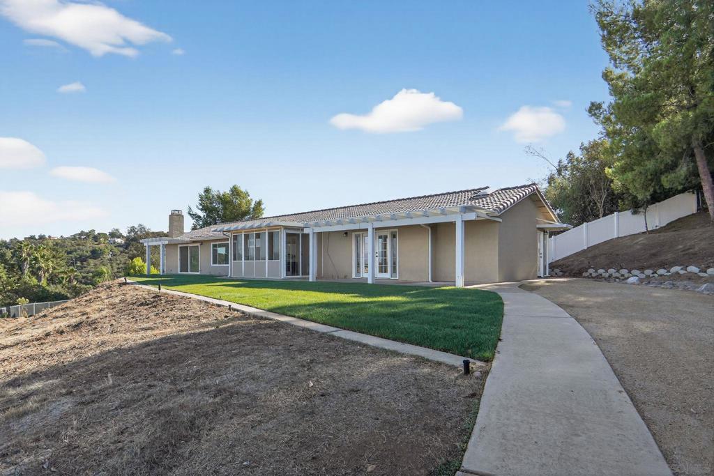 Ramona - Residential