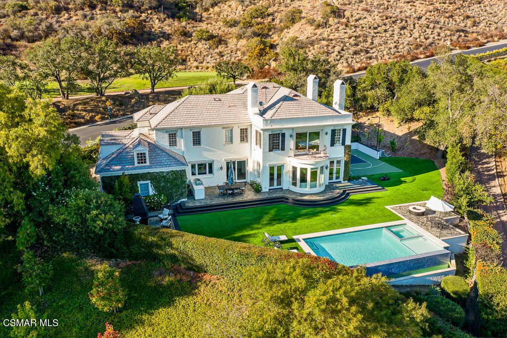 Photo of 508 W Stafford Road, Thousand Oaks, CA 91361 (MLS # 225005111)