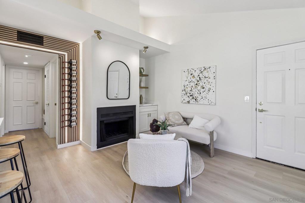 4043 Utah St 8