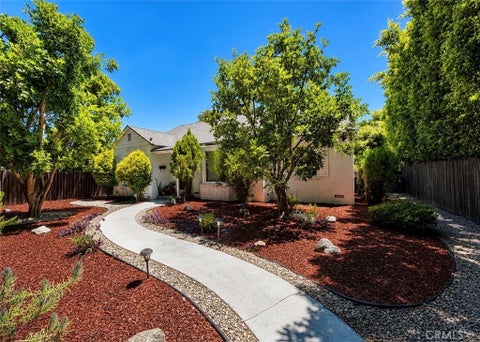 Photo of 12454 Kling ST, Studio City, CA 91604 (MLS # SR26227850)