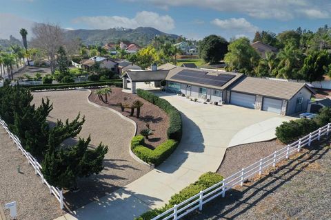 13840 Calle Bueno Ganar Jamul CA 91935