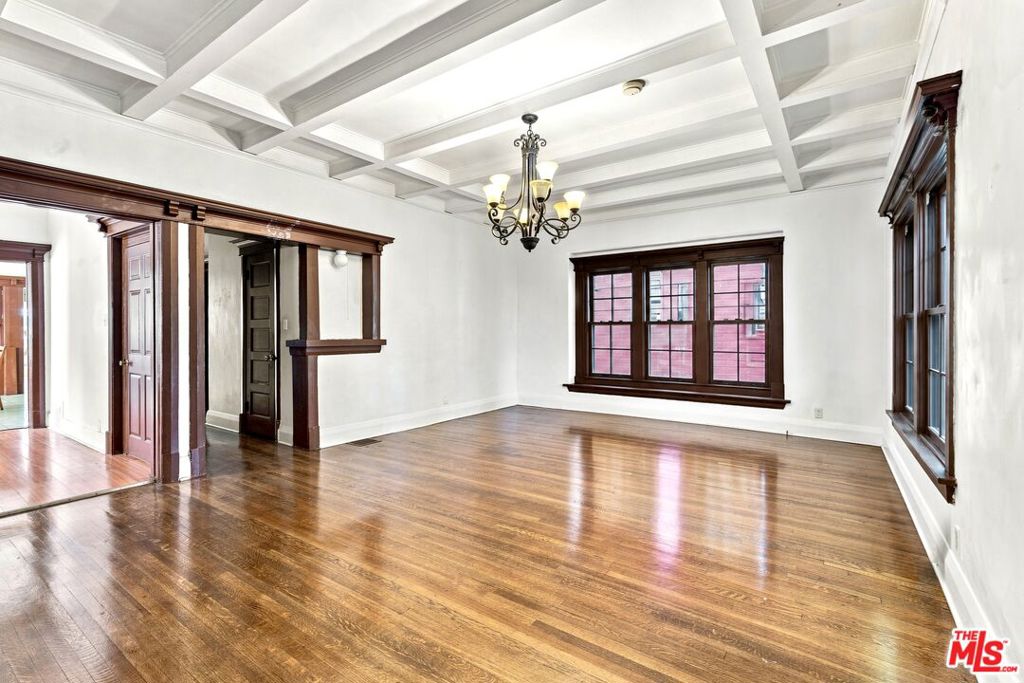 920 W 20th Street